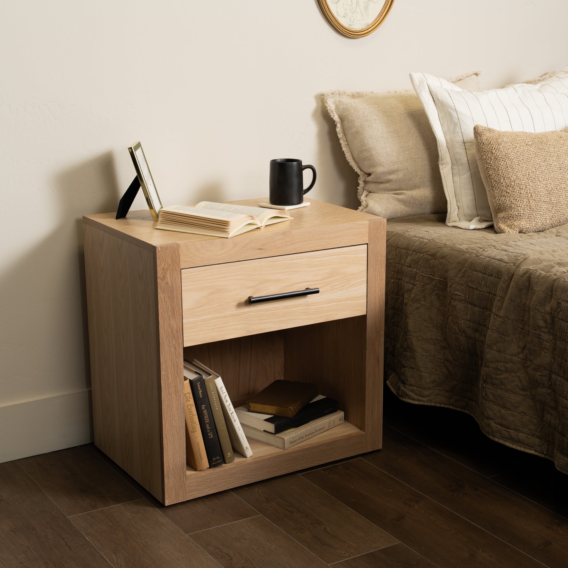 modern bedside dresser Morada Acacia Wood Epoxy Modern Nightstand with Drawer